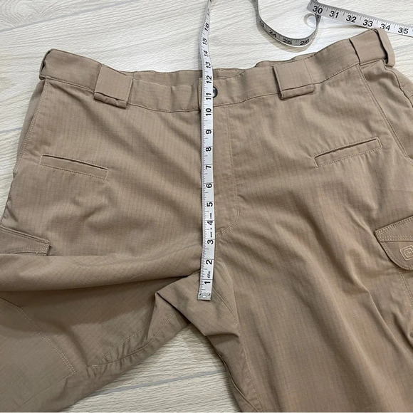 5.11 Tactical Stryke Khaki Uniform Utility Cargo Pants Men’s size 40”Wx32”L - Picture 12 of 14